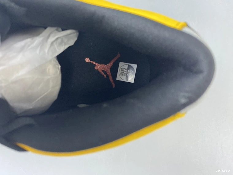 Air  “Ferrari”  14 BQ3685-706 Jordan 1121